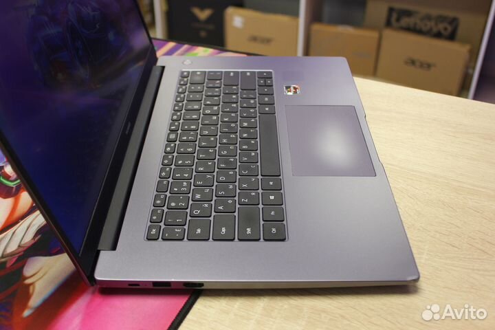 Мощный Ультрабук huawei идеально для работы