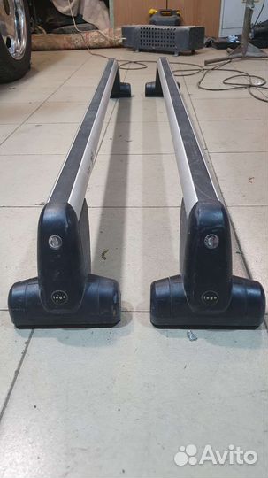 Рейлинги logo vw transporter 7H0071126