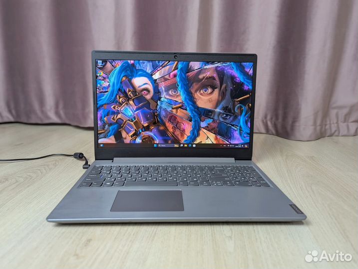 Мощный ноутбук Lenovo Core i3-1115G4/SSD