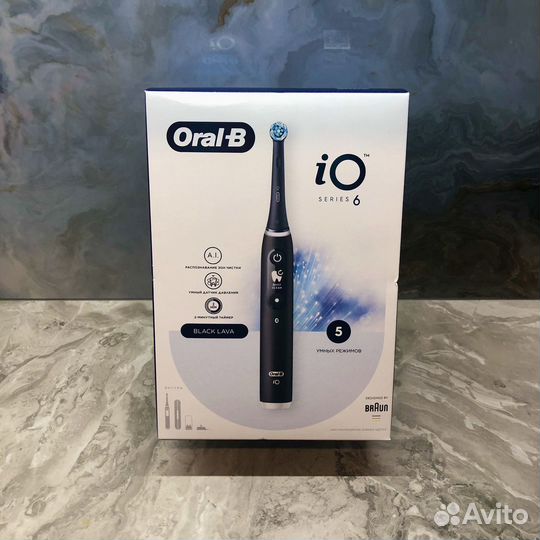 Электрическая зубная щетка Oral-B iO Series 6 iOM6