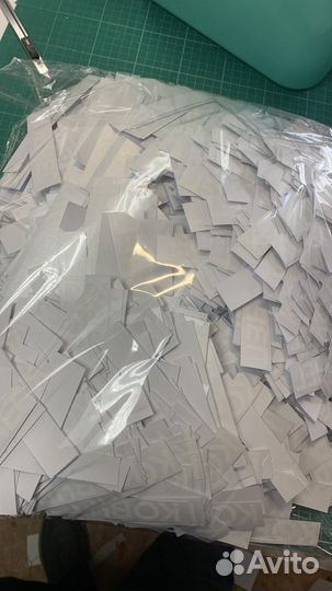 Печать наклеек