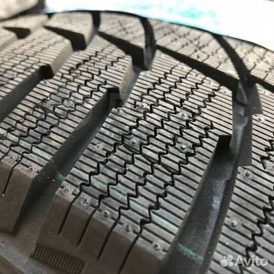 Triangle PL01 225/65 R17 106R