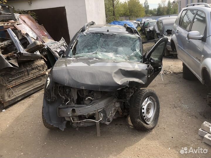 Renault duster в разборе 2.0
