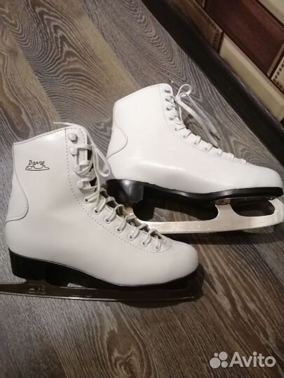Коньки фигурные Davos 39 размер