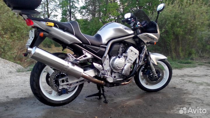 Yamaha FZS 1000 Fazer 2002г
