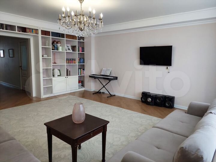 4-к. квартира, 125 м², 15/16 эт.