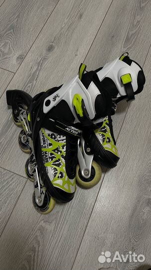 Роликовые коньки