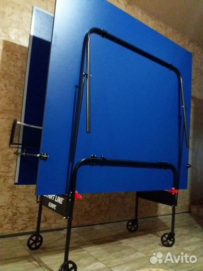 Стол для настольного тенниса