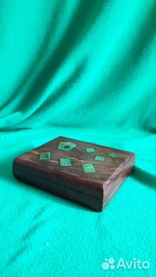 Шкатулка с домино, картами и кубиками(5шт)