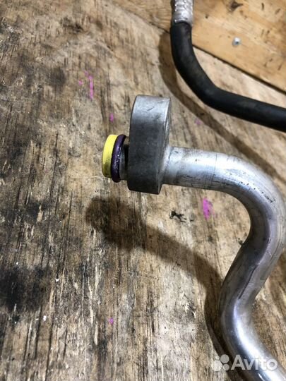 Трубка кондиционера Audi A4 B7