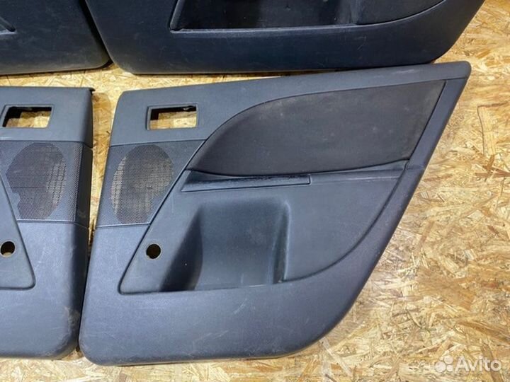 Дверные карты Ford Mondeo 3 2002