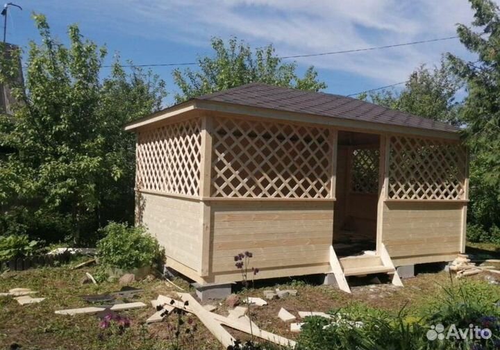 Беседка из дерева