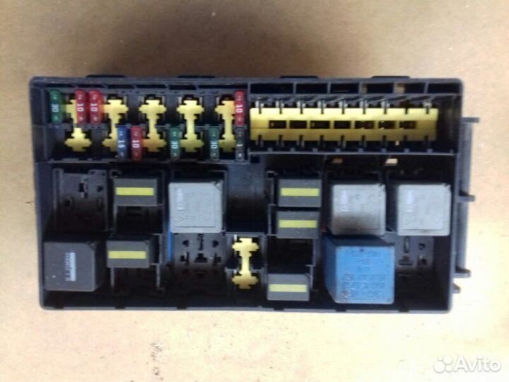 Блок предохранителей Ford Focus 1