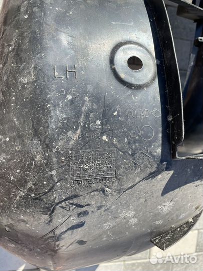 Локеры передние (подкрылки) на Лада Ларгус
