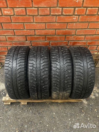 Bridgestone Ice Cruiser 7000S 205/65 R16 91T
