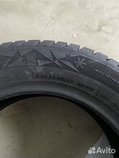 Tracmax X-Privilo S500 215/60 R17