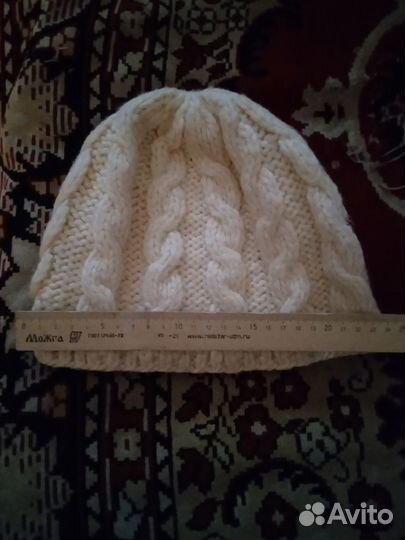 Шапка на девочку ручной работы