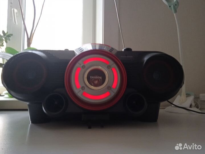 Музыкальный центр elenberg