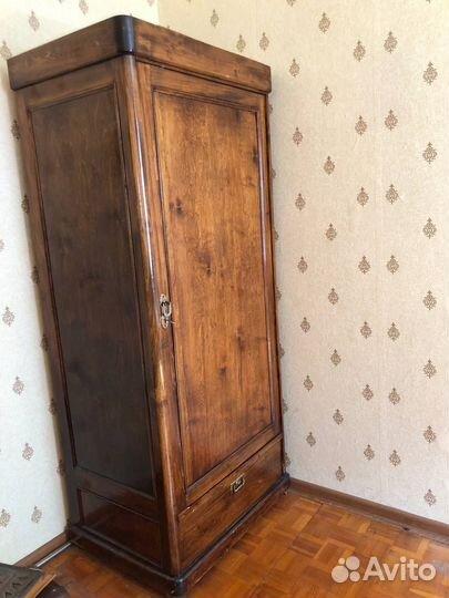 Антикварная мебель