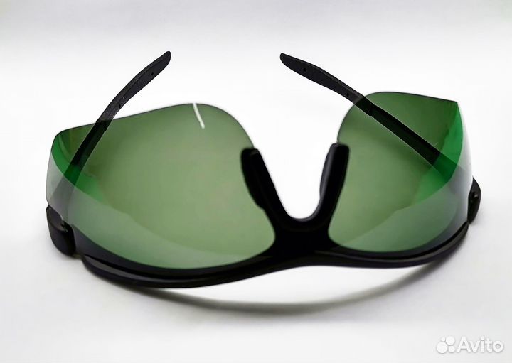 Очки солнцезащитные с поляризацией. Спорт green 1