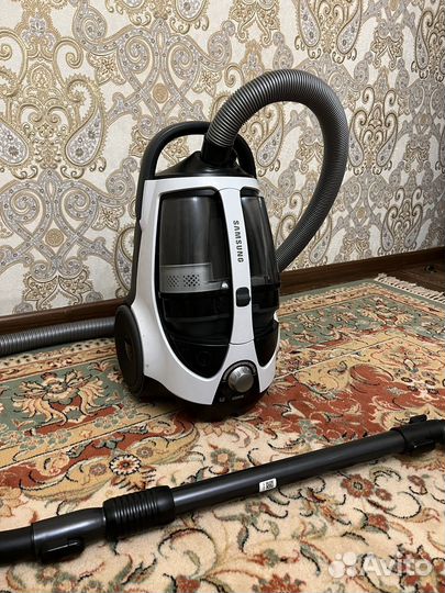 Пылесос Samsung SC8835