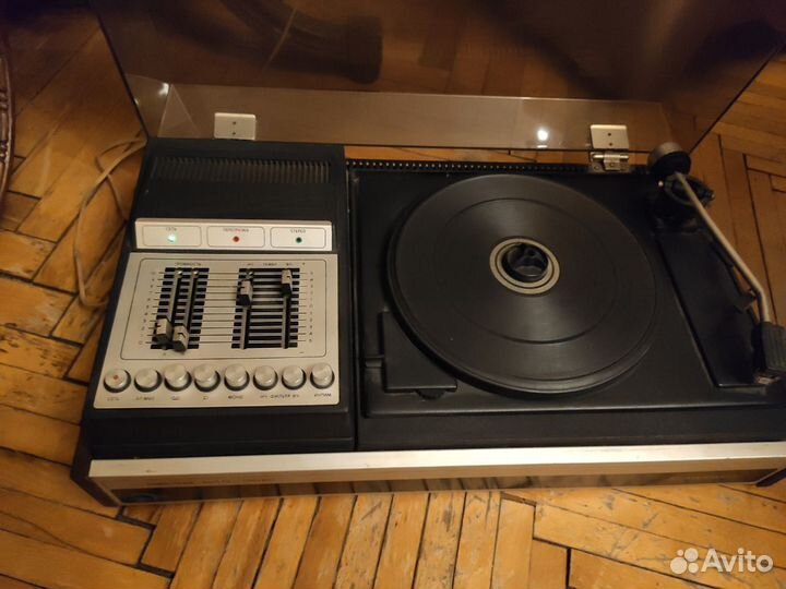 Электрофон Мелодия-103Б - стерео