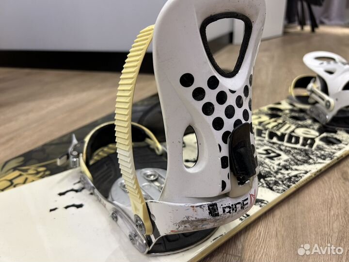 Сноуборд Ride agenda с крепленими Ride LX