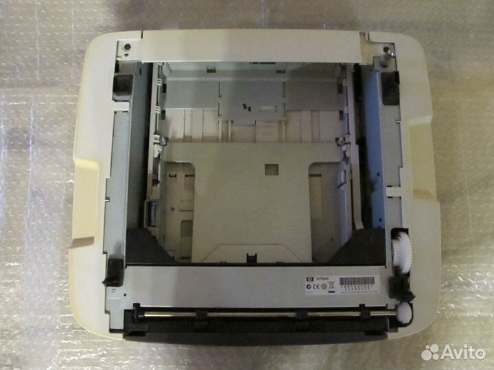 Дополнительный лоток HP Q7556A