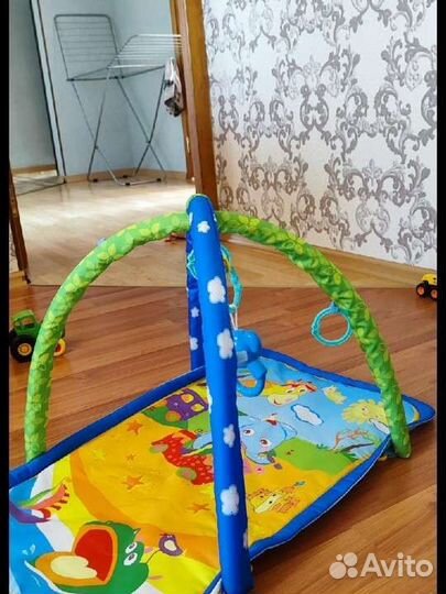 Развивающий детский коврик