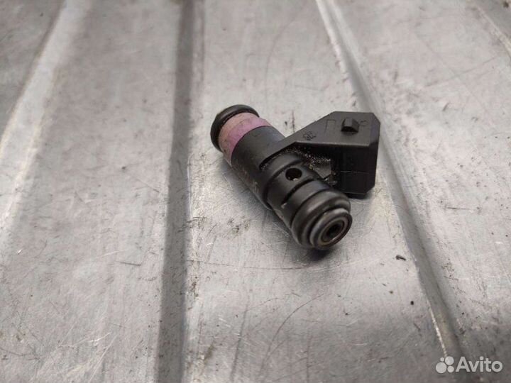 Форсунка Renault Megane 2 1.6 2005