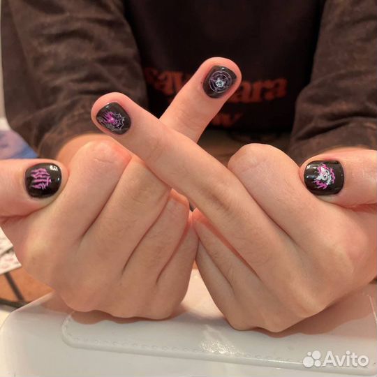 Мастер маникюра