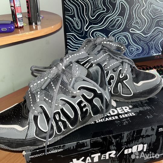 Кроссовки old order