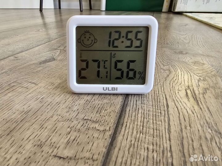 Цифровые часы, термометр-гигрометр