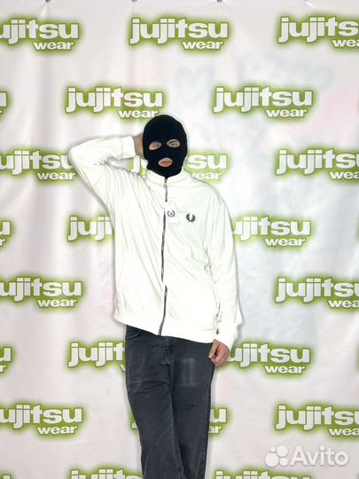 Зипка Fred Perry