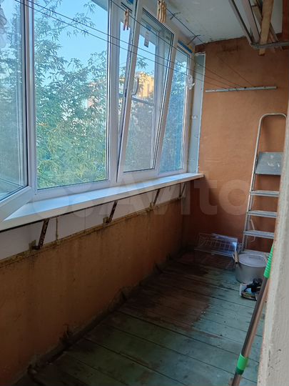 2-к. квартира, 55 м², 4/9 эт.