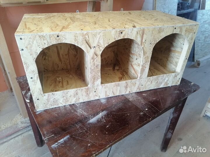 Гнезда для кур с яйцесборником