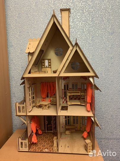 Домик кукольный деревянный с мебелью