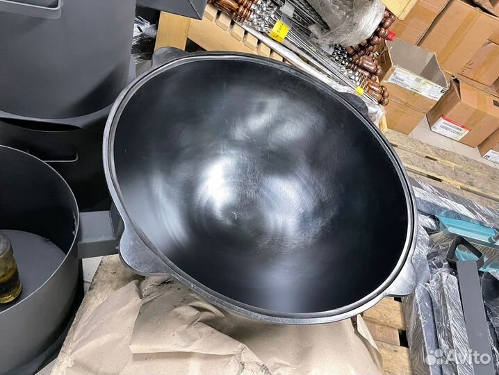 Казан чугунный узбекский