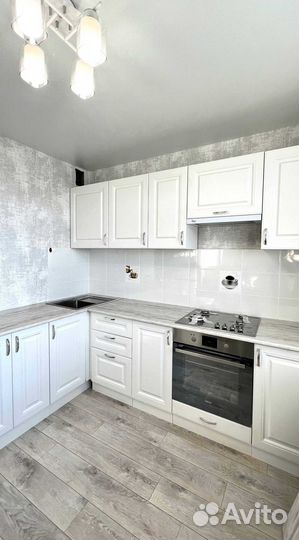 Кухонный гарнитур новый