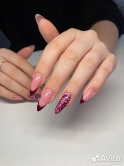 Маникюр/наращивание ногтей