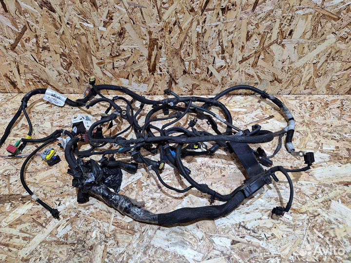 Проводка двигателя Peugeot 3008 EP6