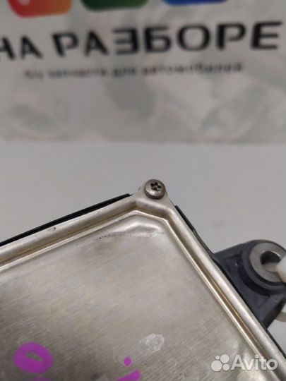 Датчик слепой зоны задний правый Toyota Land