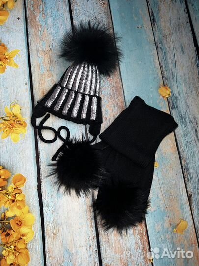 Комплект шапка и шарф для девочки
