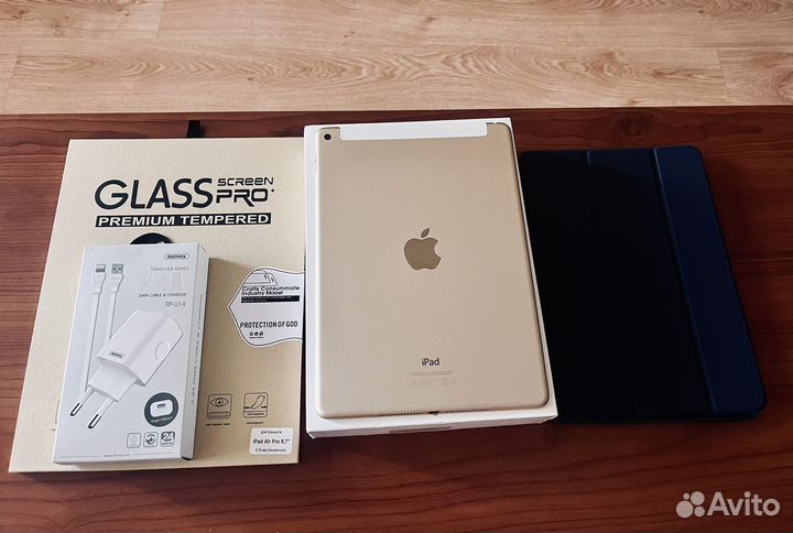 iPad Air 2 Cellular Gold