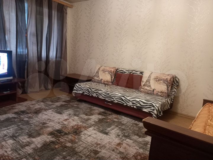 1-к. квартира, 34 м², 1/4 эт.