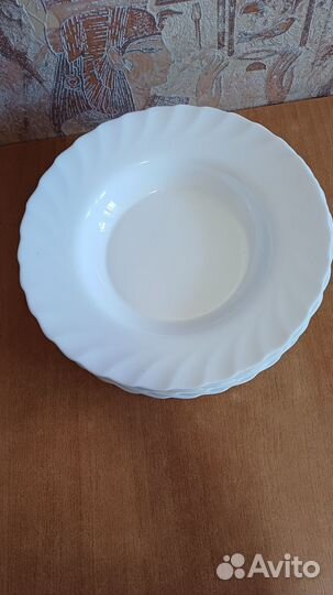 Тарелки глубокие 24см