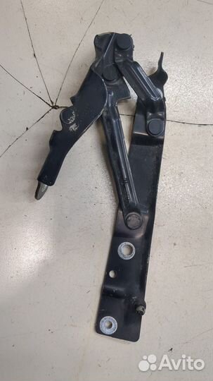 Петля крышки багажника Dodge Challenger 2014, 2016