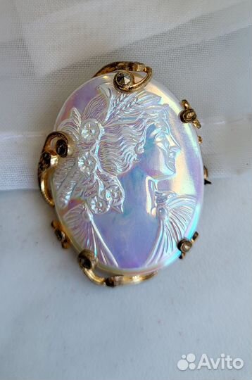 Шикарная брошь камея, период СССР