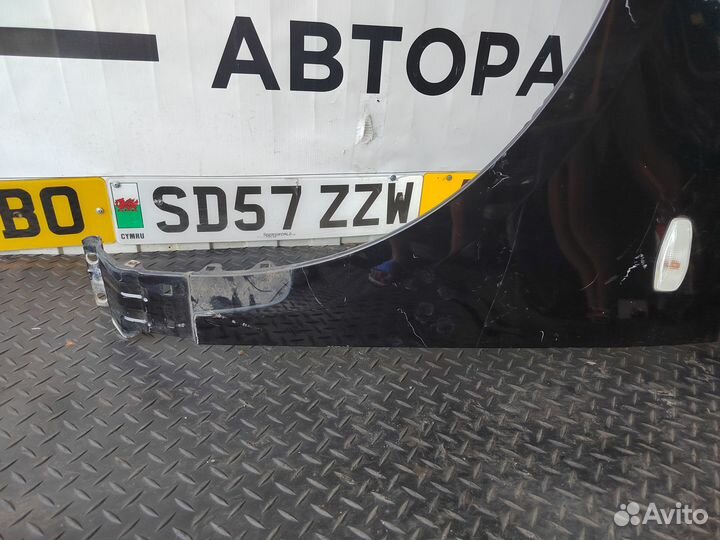 Крыло левое Kia Carnival 2