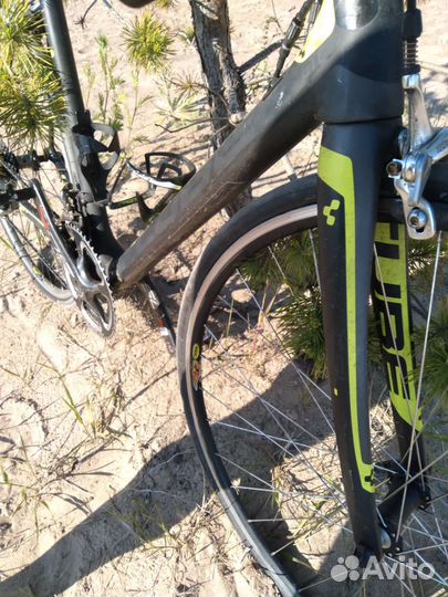 Шоссейник Cube карбон